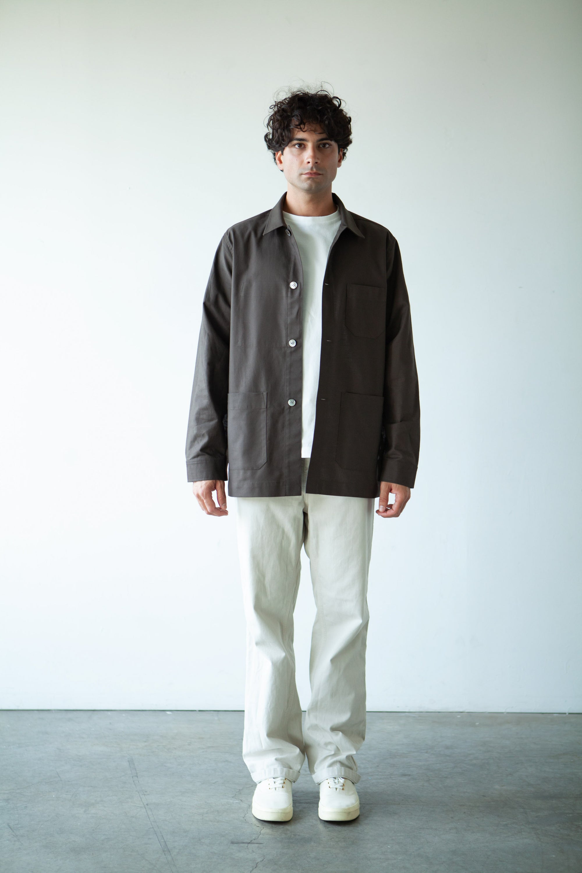 Model is 6' and in size M