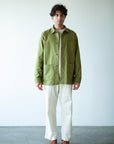 Model is 6' and in size M