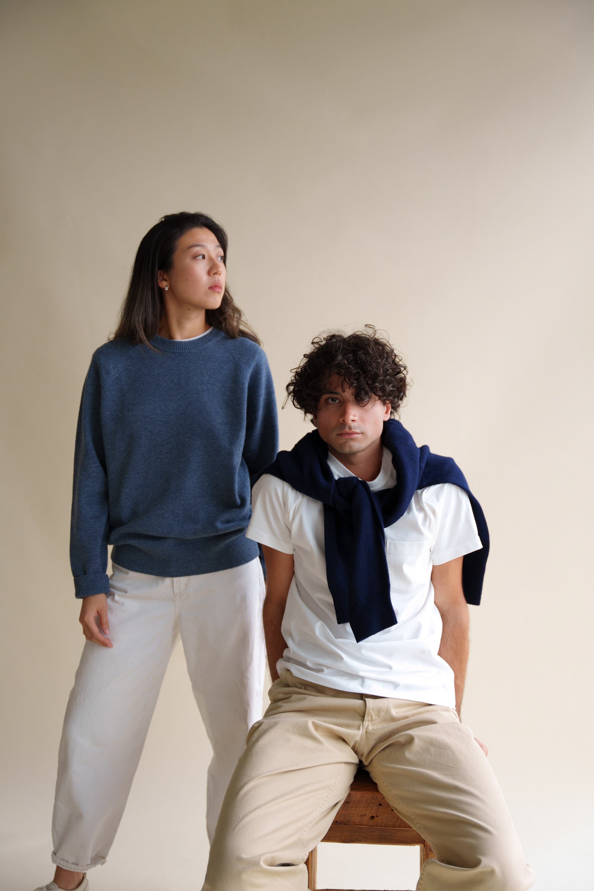 Model is 5'7", in size S